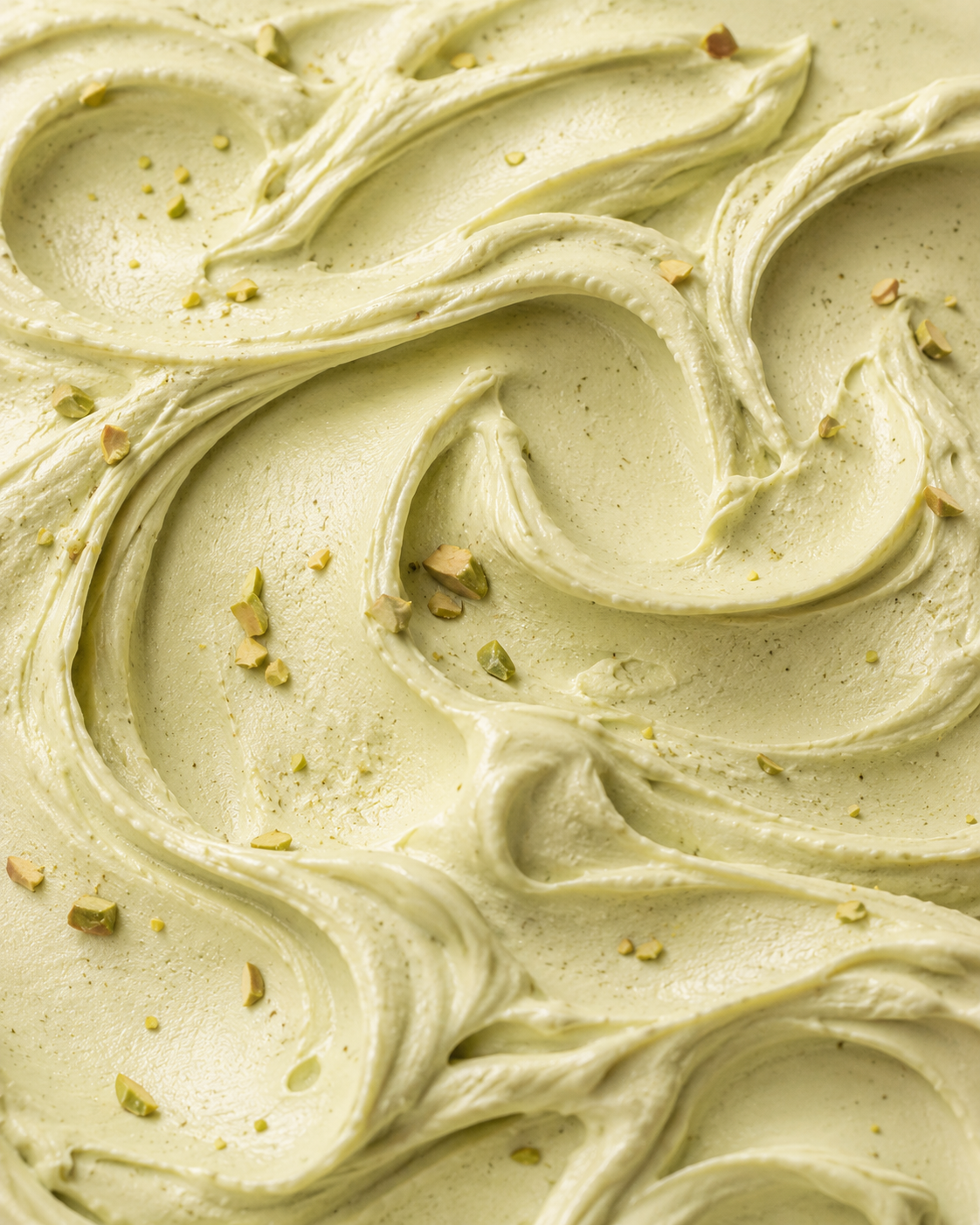 Aromatic Pistachio Dream 8.5 oz scented candle