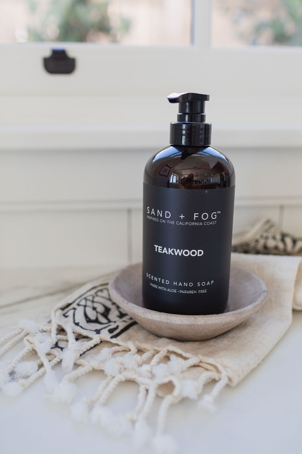 Soothing Teakwood 20 oz Liquid Hand Soap